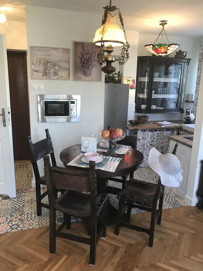 Apartament Karmelicka 19 Muzeum Polin Varsóvia Exterior foto