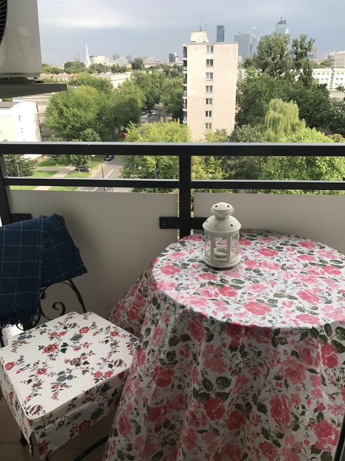 Apartament Karmelicka 19 Muzeum Polin Varsóvia Exterior foto
